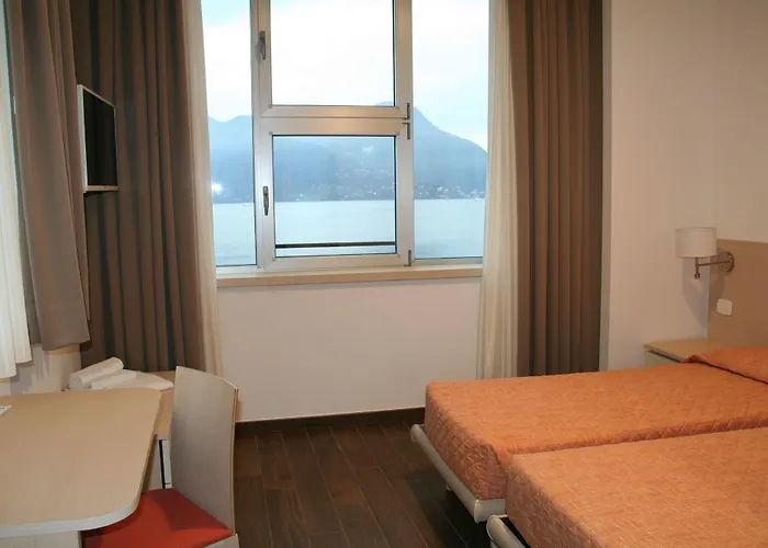 Casa Immacolata 호텔 *